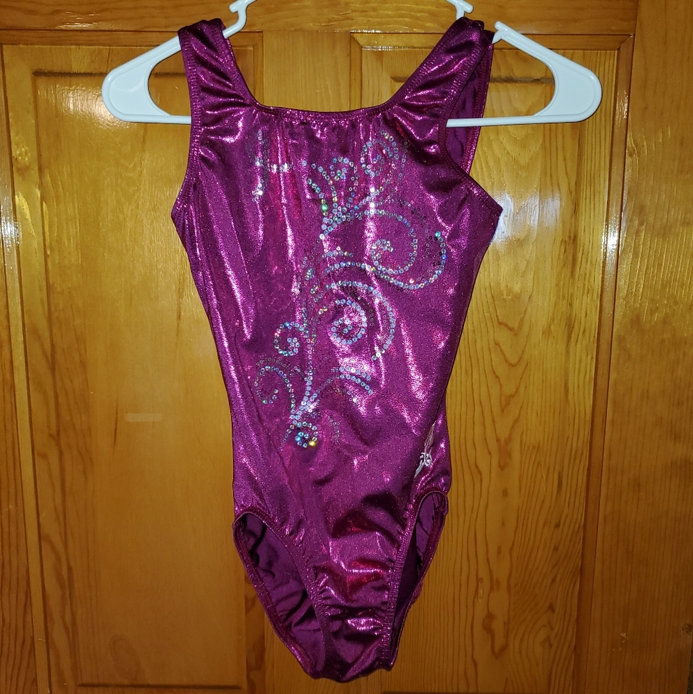 GK Gymnastics Leo (AS) - Picture 2 of 5